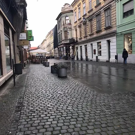 Jolie Place Old Town