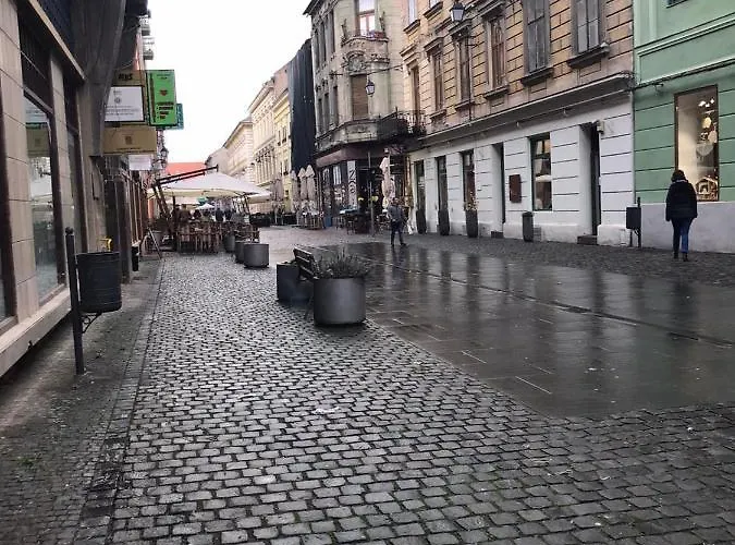 Jolie Place Old Town