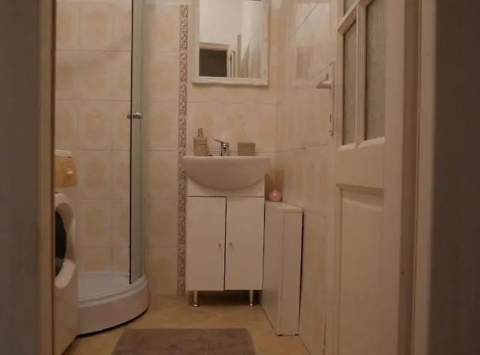 Jolie Place Old Town