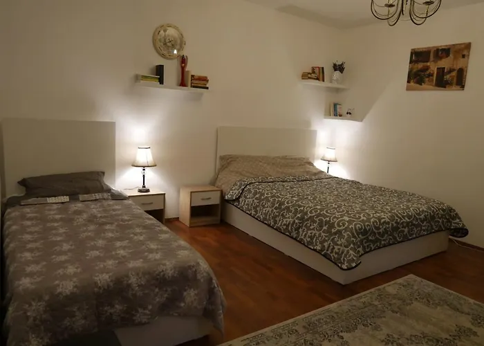 Jolie Place Old Town