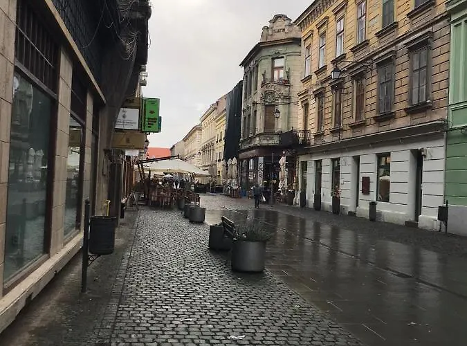 Jolie Place Old Town *